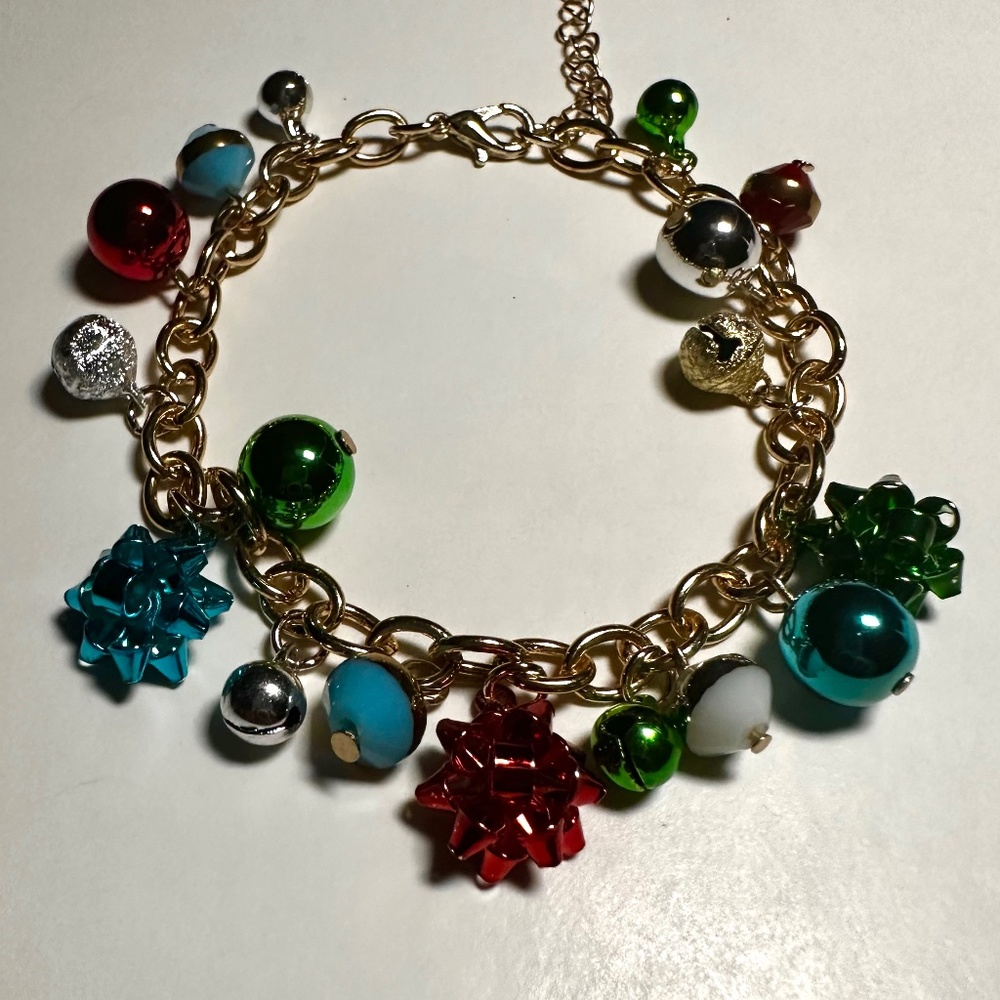 Christmas Bow Charm Bracelet